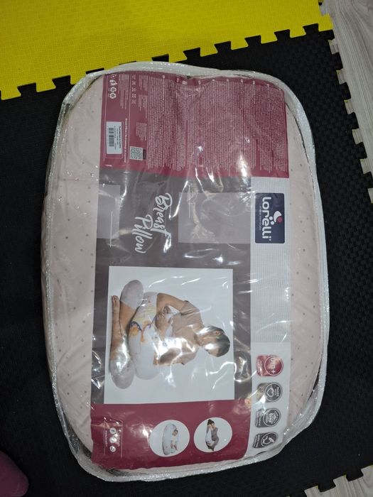 Чисто нова възглавница за бременни и кърмачки