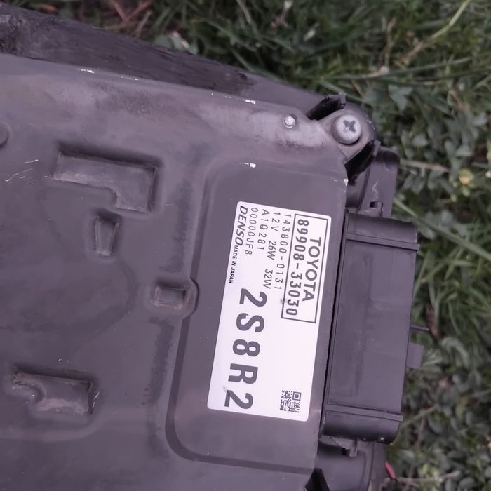 Фара камри 70,75