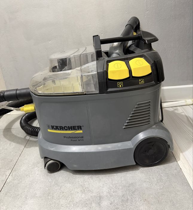 Керхер пуззи 8/1.  Karcher puzzi 8/1