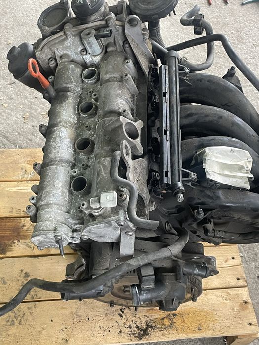 Двигател 1.6 fsi 116 skoda/audi/vw/seat