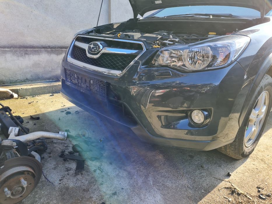 Продавам на части Субару XV 2.0бензин,1,6 бензин