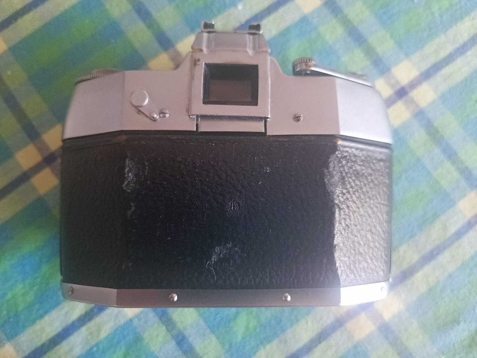 Aparat foto SLR  EXA II A cu Tessar
