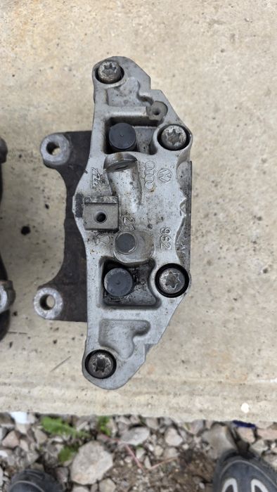Предни Апарати ATE VW Passat B6 3.2 FSI