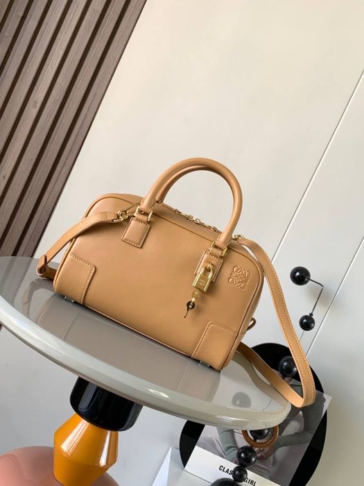 Geanta Loewe Amazona 23