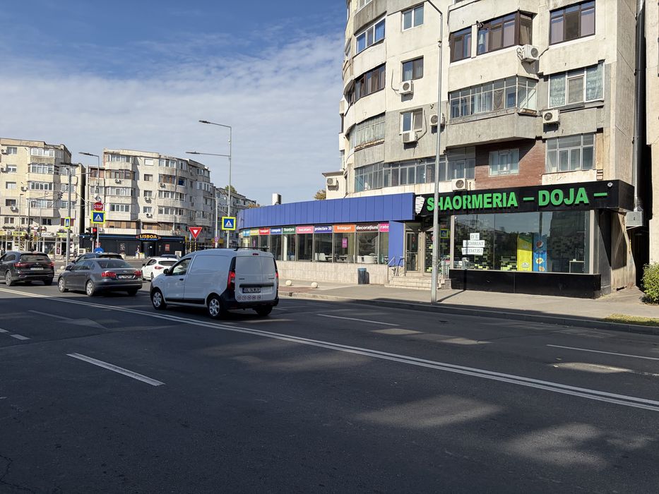 Inchiriez spatiu comercial Siderurgistilor colt cu Doja