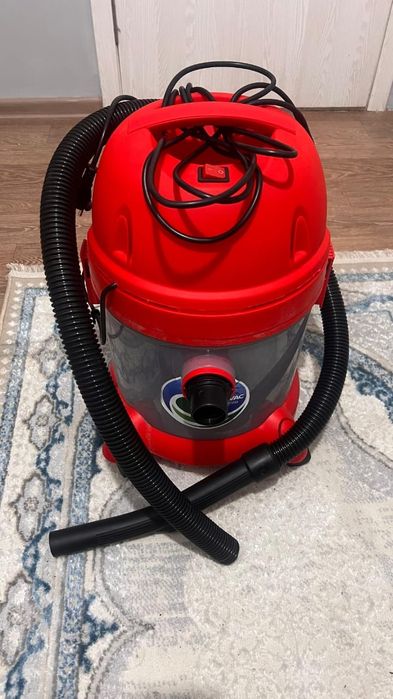 Продам Пылесос в хорошем состоянии