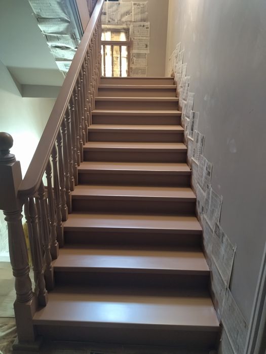 Реставрация, ремонт, покраска лестниц