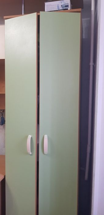 Стенка в спальню