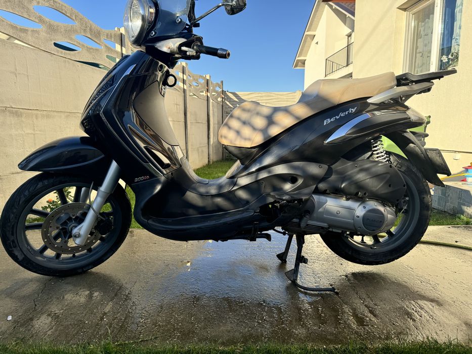 Piaggio Beverly 300 I.E. Tourer