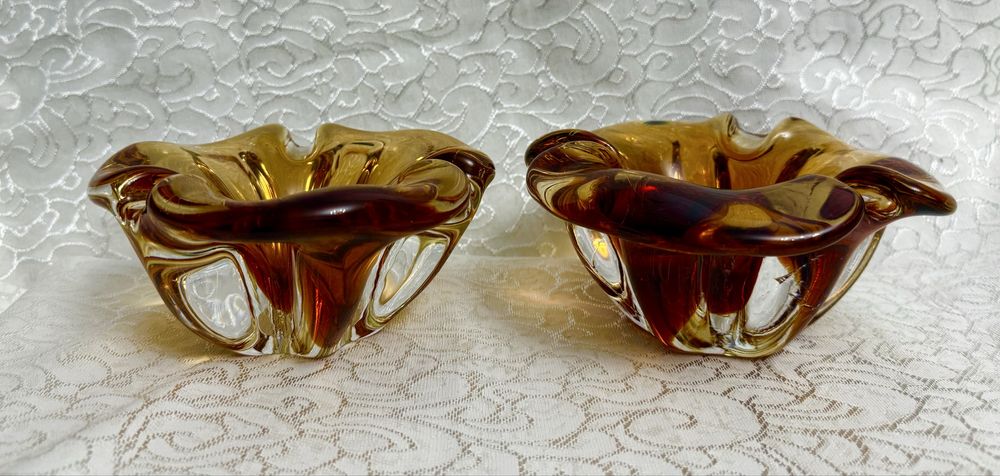 Пепельница чешское стекло