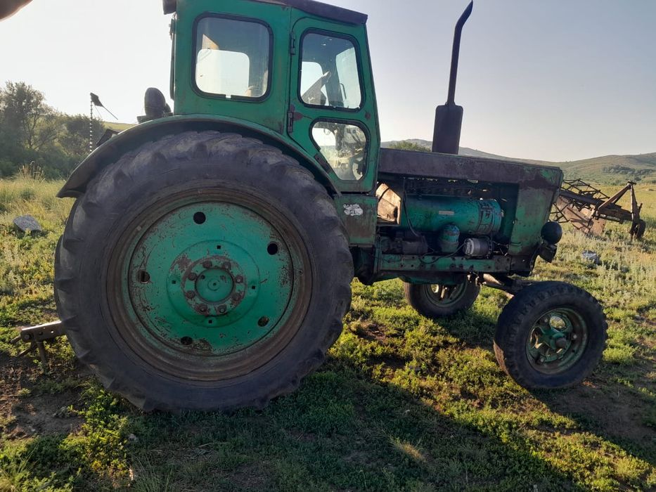 Продам Трактор т40