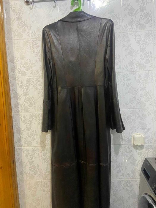 Кожаный  плащ женский (длинный)