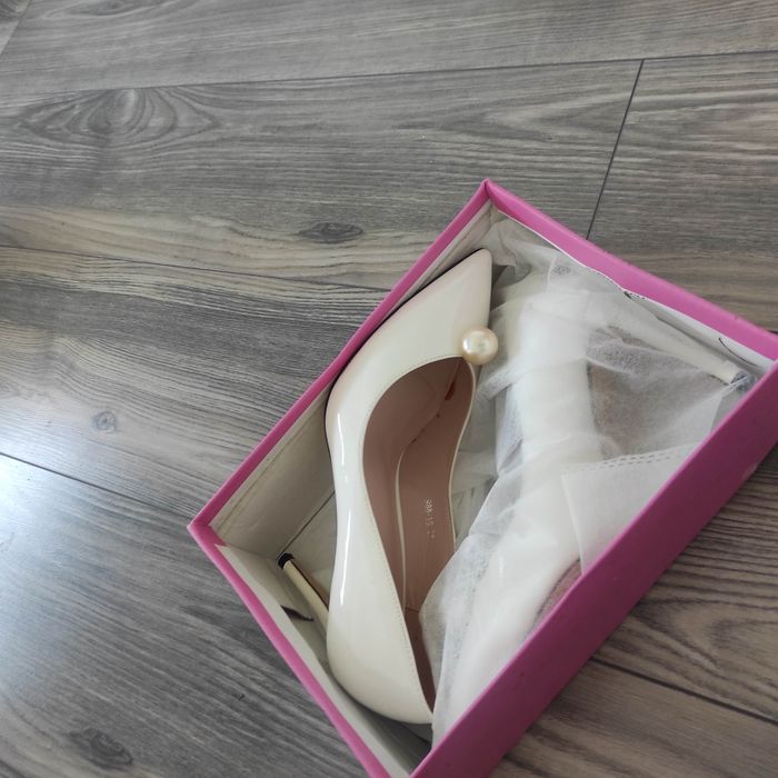 2 чифта! 30 лв! Обувки -стил и очарование