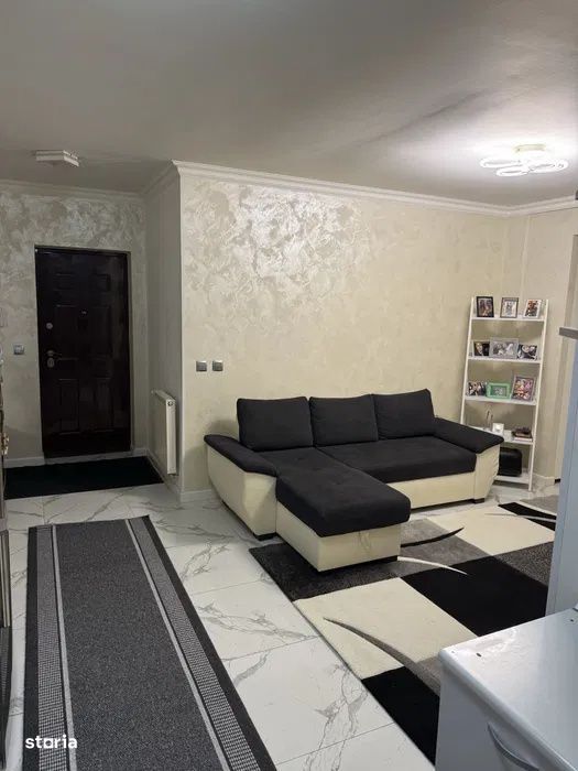 Apartament de vanzare 3 camere 50 mp 2 balcoane zona Floresti Florilo — fotografia 1