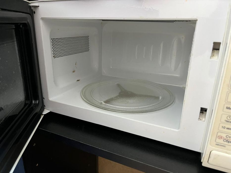 Микроволновая печь