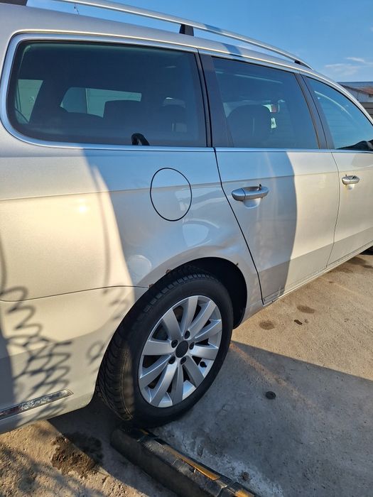 Vând passat b7 break