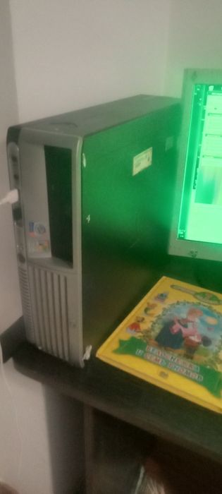 Прадается кампютер hp