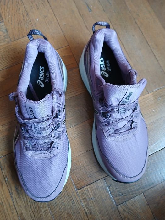 Asics gel venture 9,noi.