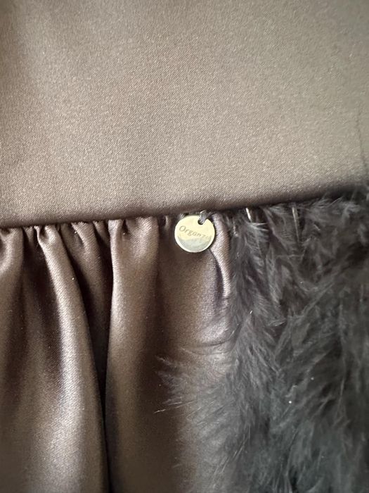 Черна рокля на българския бранд Organza.