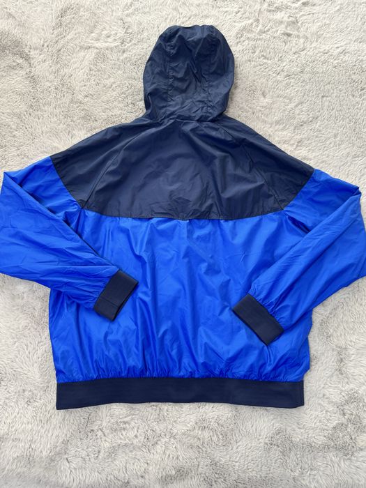 Мъжко тънко яке NIKE . Размер 2XL