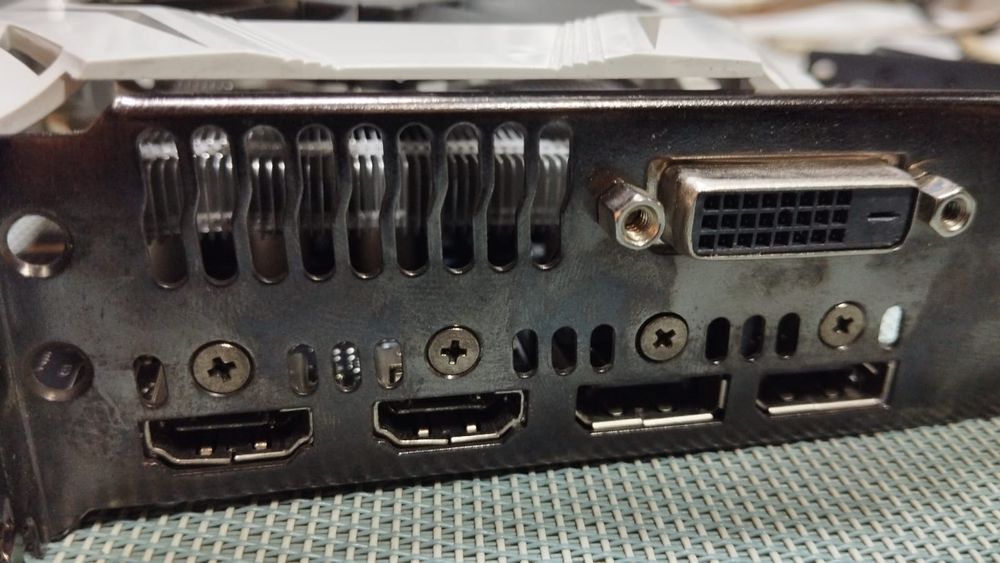 Продам видеокарту