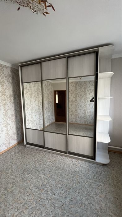 Срочна продам шкаф раздвежной бу