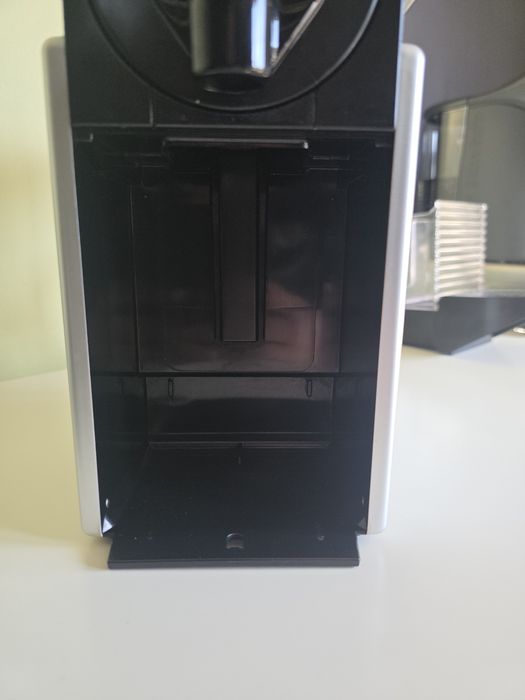 Nespresso Pixie кафемашина