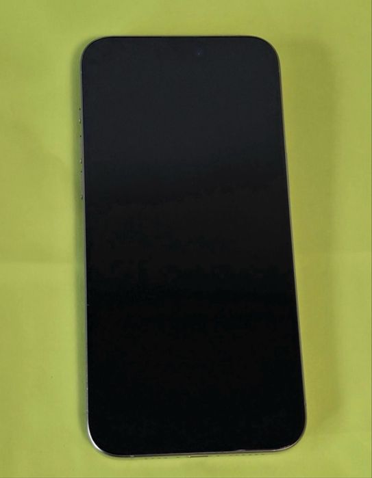 256GB iPhone 15 Pro Max Гаранция Yettel 2028 NATURAL TITANIUM