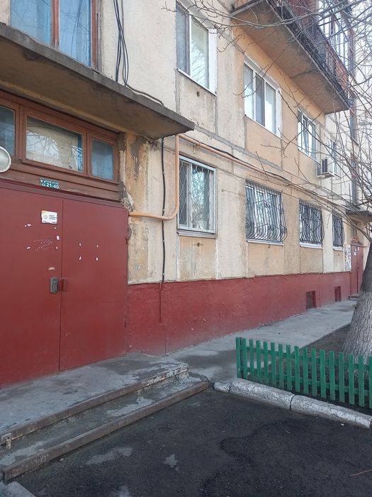 Продам двухкомнатную квартиру