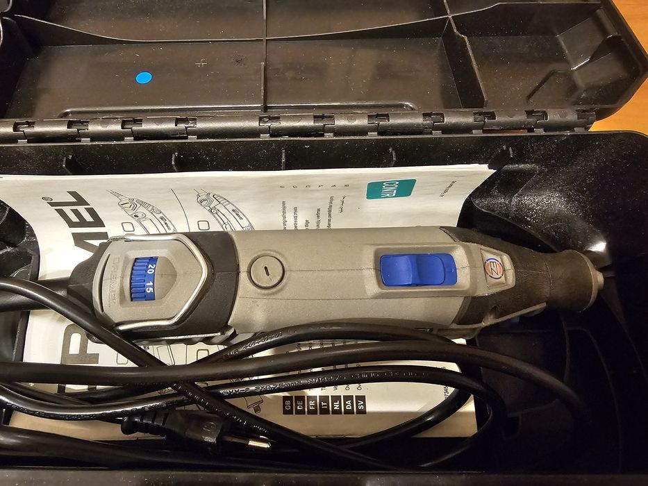 Мултифункционален инструмент Dremel 4200