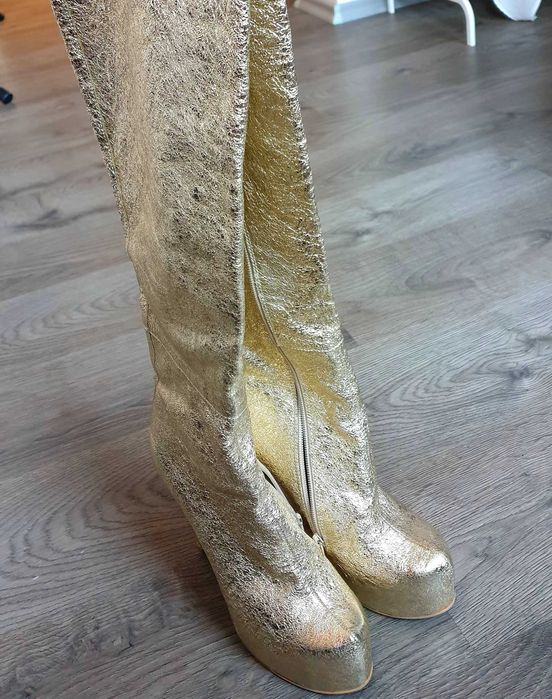 Дамски ботуши нови и малко използвани