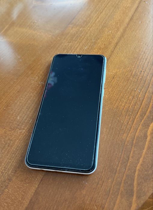 Samsung A30S.