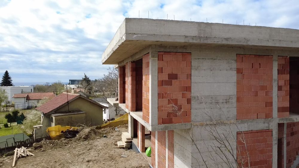 Двуетажна къща с Акт 14 за продажба в м-ст Горна Трака, гр. Варна
