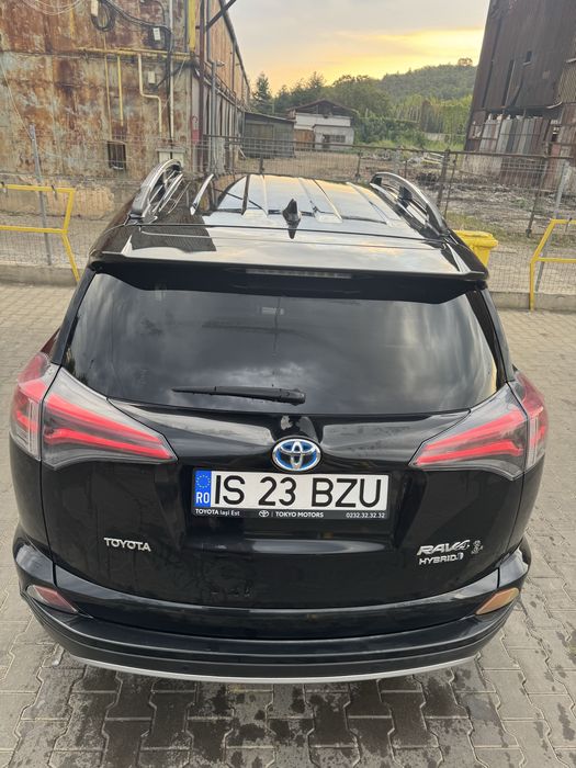 TOYOTA RAV4 2017 — imagine 5