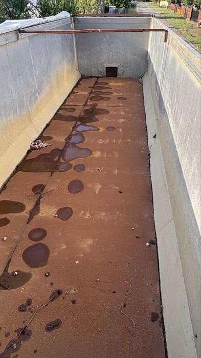 Vand sau inchiriez bena cereale/piatra