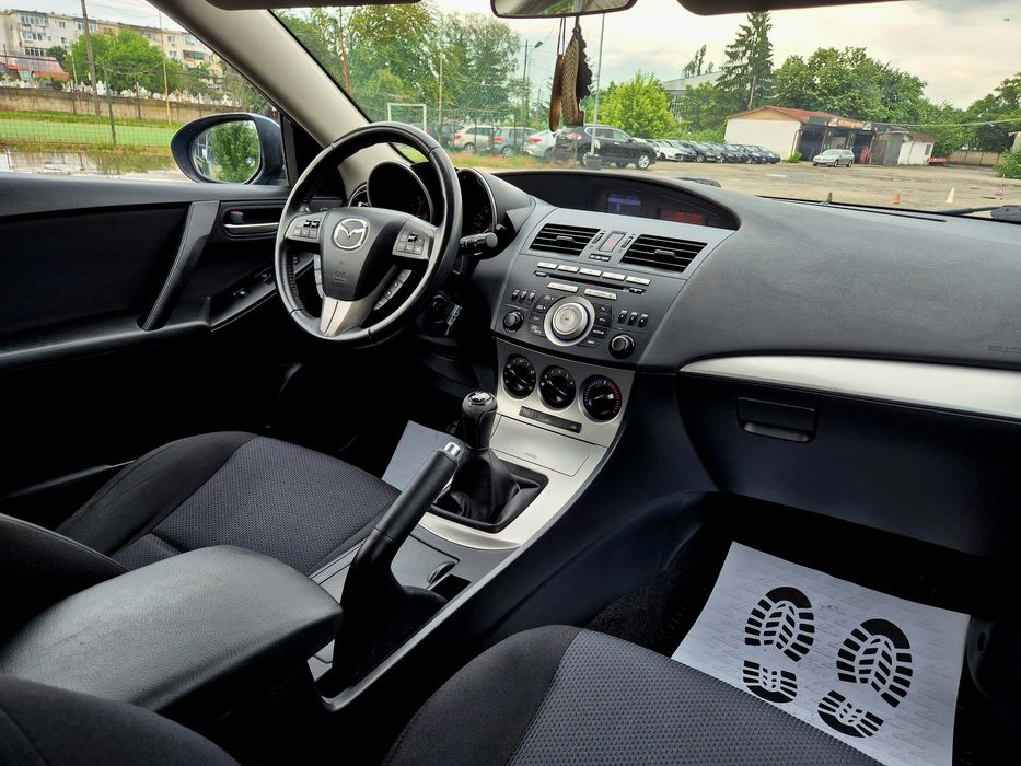 Mazda 3 Ford Focus 1.6 TDI euro 5 Rate!! Garantie!!