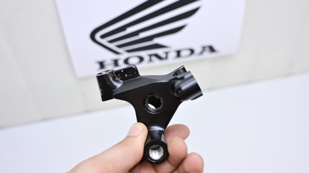 Prindere Suport Maneta Ambreiaj oglinda Honda CB 650 F / CBR650R 2014