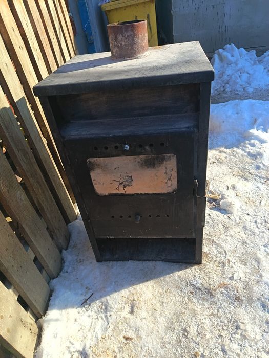 Semineu de vânzare la preț bun