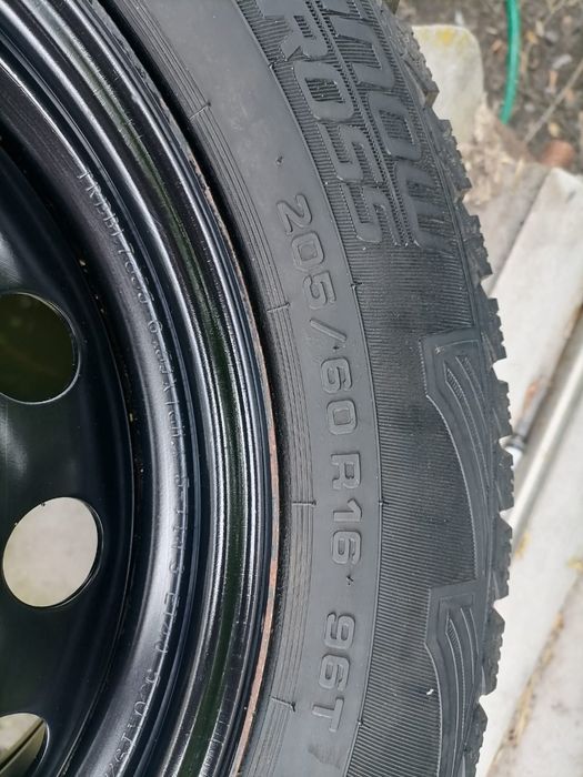 Продам диски с шинами