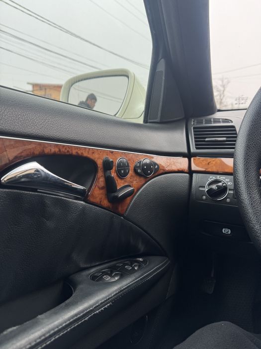 Mercedes-benz e240 w211