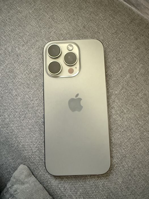 Iphone 16 pro, 128 GB