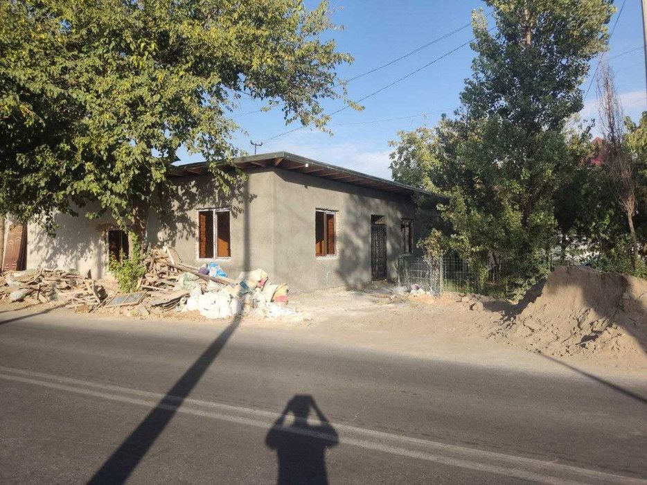 Kvartira ijaraga o`g`il bolalarga