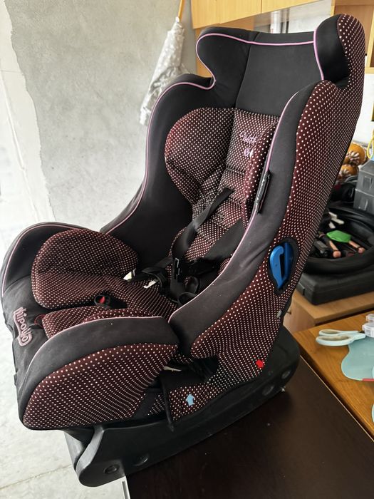 Столче за автомобил 2 броя