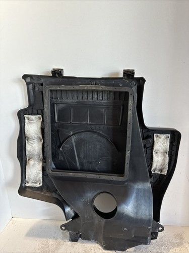 Капак на бензинов двигател за Mazda CX-7 2.3T (2011) L33EE0567