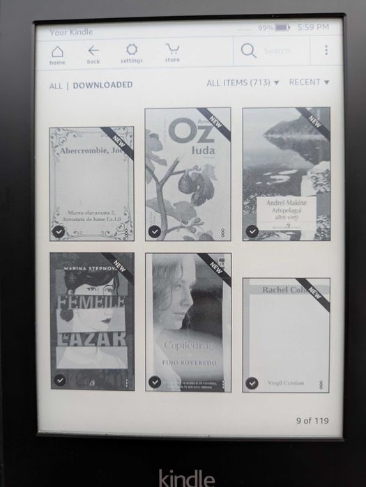 Ebook Reader Kindle Paperwhite, stare excelentă, cu 700 de cărți best seller și dicționare