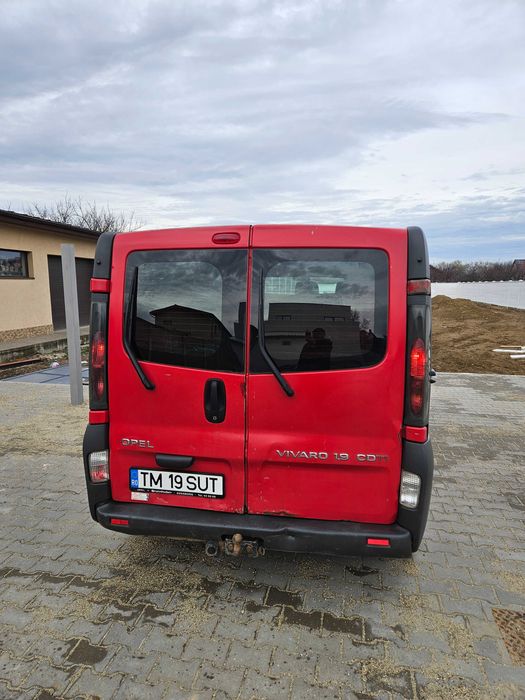 Opel Vivaro 2006 Microbuz Autoutilitară
