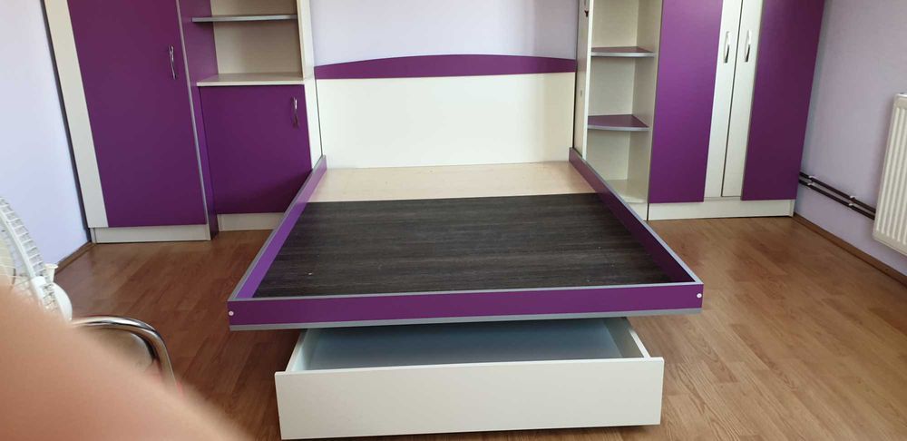 MOBILA CAMERA FETITA, facuta la comanda