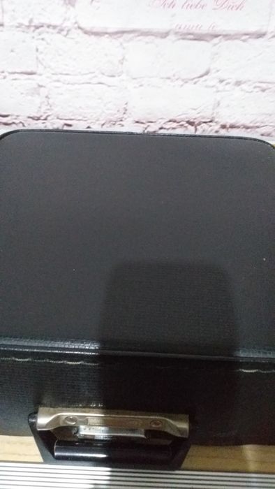 Пишеща машина МАРИЦА 12, НЕ работеща!