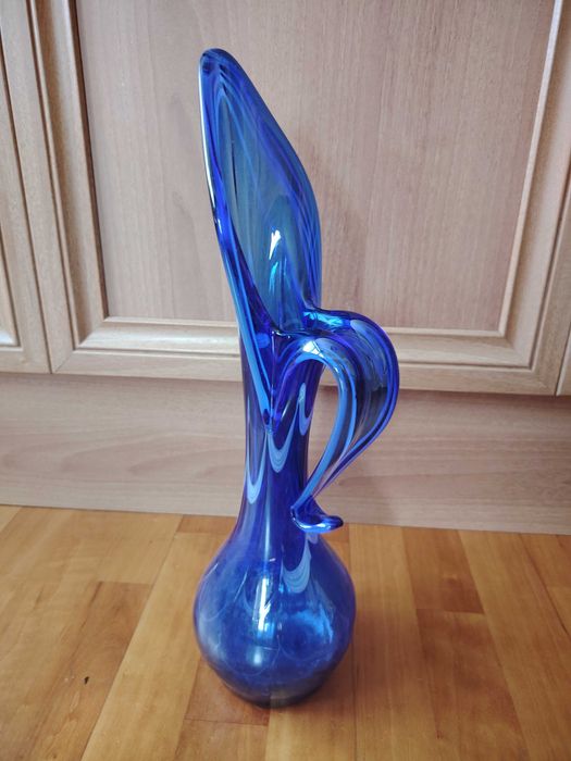 Ръчно изработена ваза от арт стъкло