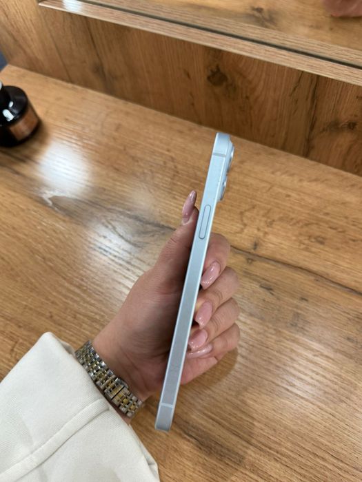 Iphone 15 plus 256гб